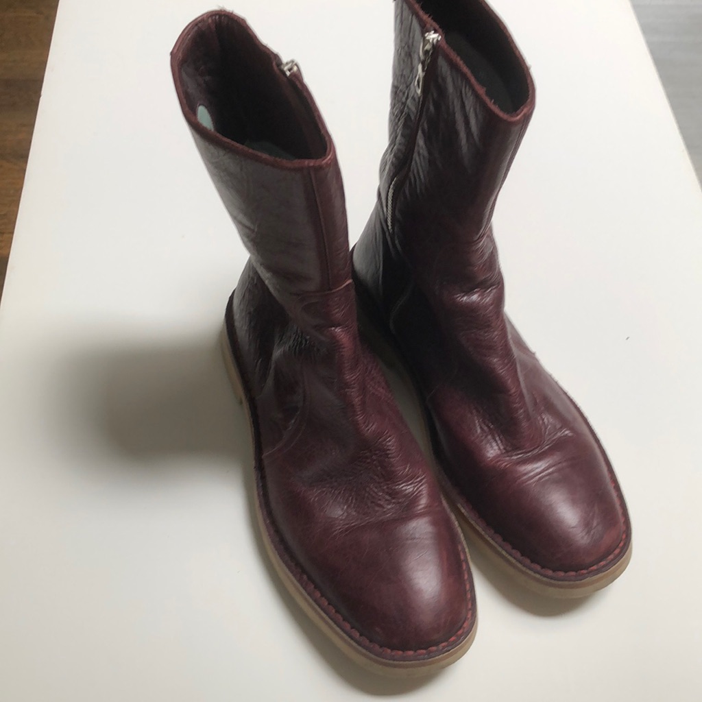 Sigerson Morrison Distressed Leather Boots. Size 8 1/2, Plum/Brown